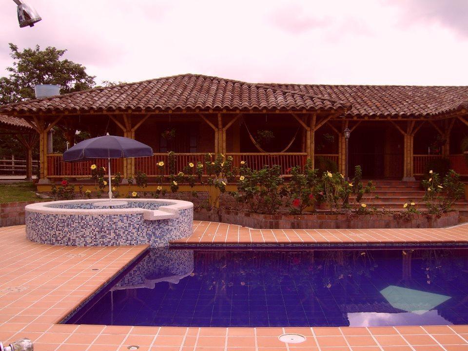 Finca El Diamante Villa Calarca Luaran gambar